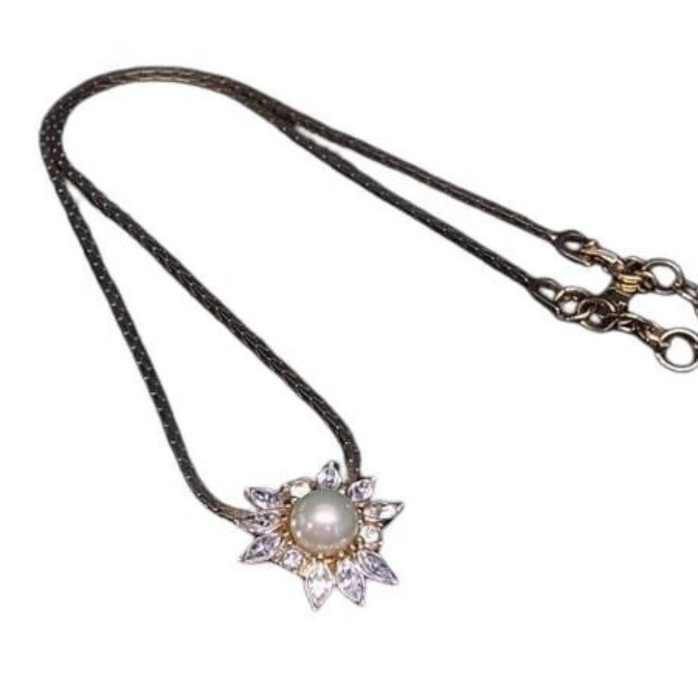 Dior Necklace Gold Metal Pearl - Picture 1 of 3